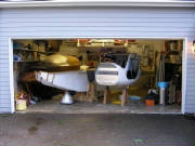 Fuselage_and_Wings_in_garage.JPG