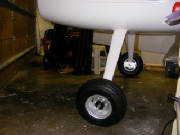 Landing_gear_installation_4.JPG